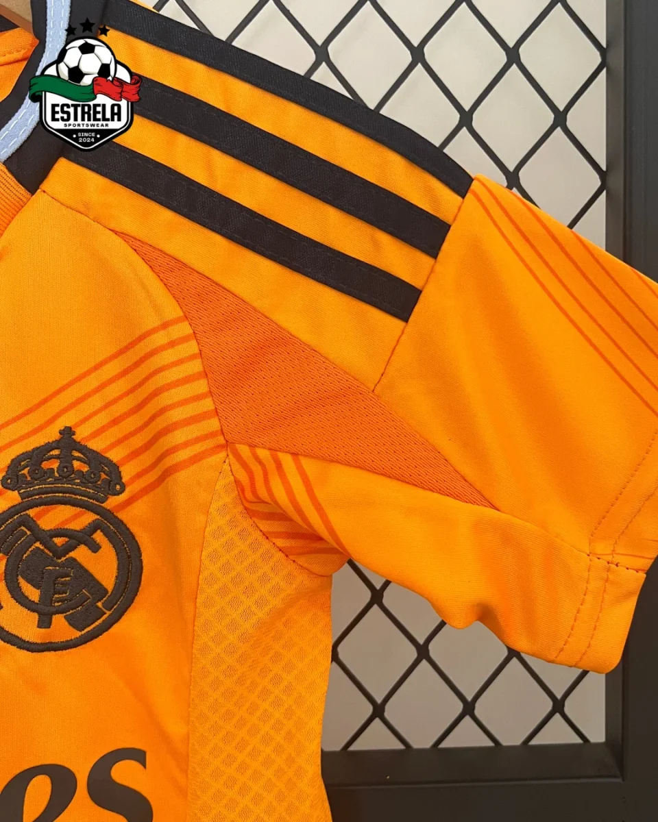 Kit Infantil Real Madrid Laranja 24/25 - Image 7
